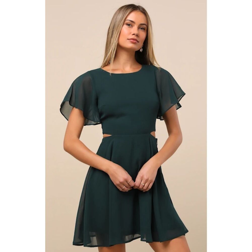 Lulus Green Chiffon Blissful Love Cut Out Mini Skater Dress Size Large New